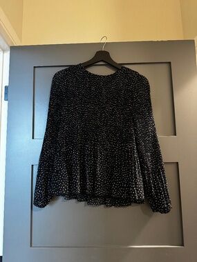 Rickis polka dot blouse, size xs 🏷️